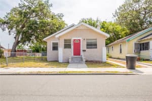 1424 14th St S, ST PETERSBURG