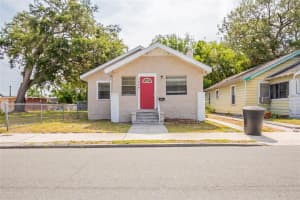 1424 14TH STREET, ST PETERSBURG, FL 33705 - MLS#MFRO6307112