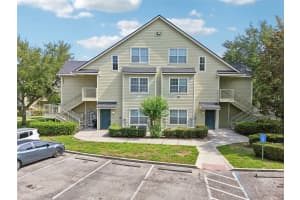 3721 LAKE ORLANDO PARKWAY, ORLANDO, FL 32808 Sold 08/29/25