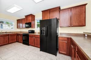 2157 CYPRESS VILLAS DRIVE, ORLANDO, FL 32825 Sold 06/13/25