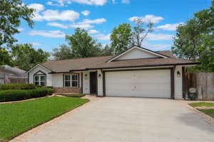 352 INGLENOOK CIR, WINTER SPRINGS, FL 32708 Sold 06/11/25