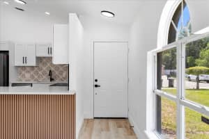 6856 EBANS BEND, ORLANDO, FL 32807 Sold 08/28/25