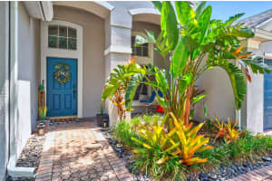 6542 LAKE PEMBROKE PLACE, ORLANDO, FL 32829 Sold 06/23/25