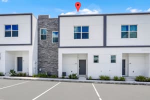 296 Famagusta Dr, DAVENPORT