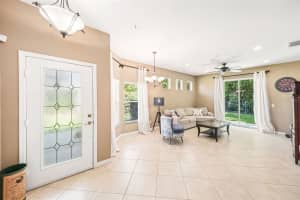 432 HARBOR WINDS COURT, WINTER SPRINGS, FL 32708 Sold 08/12/25