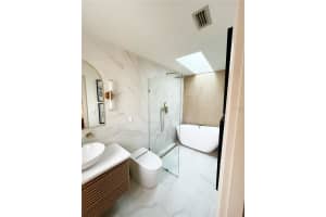 7813 DELPHIA STREET, ORLANDO, FL 32807 Sold 08/21/25