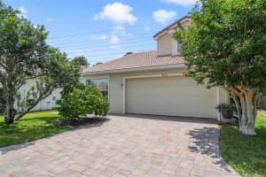 939 GLEN ABBEY CIRCLE, WINTER SPRINGS, FL 32708 Sold 06/20/25