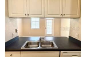 860 ORANGE AVENUE, ORLANDO, FL 32801 Sold 08/04/25
