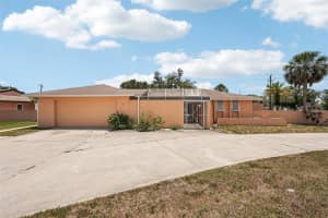 1301 LUCAYA AVENUE, VENICE, FL 34285 - MLS#MFRO6307731