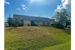 3123 Tamarind Dr, EDGEWATER