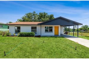 1105 Valencia Ave, HAINES CITY