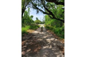 111 BEASLEY ROAD, OVIEDO, FL 32765 - MLS#MFRO6307842