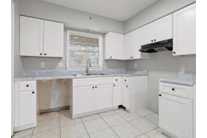 5614 RIVIERA DRIVE, ORLANDO, FL 32808 - MLS#MFRO6307972