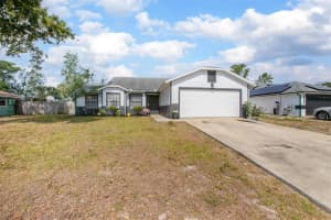 528 Courtland Blvd, DELTONA