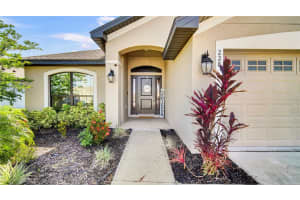 228 BERGAMOT LOOP, DAVENPORT, FL 33837 Sold 06/26/25