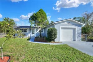 642 CARVER DRIVE, LAKE WALES, FL 33853 Sold 06/16/25