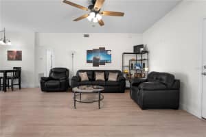 725 GRANDVIEW AVENUE, DAYTONA BEACH, FL 32118 Sold 08/22/25