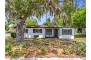 1000 DIXIE AVENUE, LEESBURG, FL 34748 Sold 08/09/25