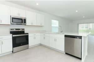 491 WAYLAND DRIVE, HAINES CITY, FL 33844 Sold 07/16/25