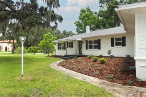 656 LAKE CHARM DRIVE, OVIEDO, FL 32765 Sold 08/12/25