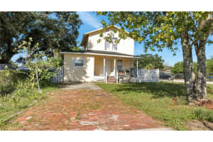 4 HUDSON STREET, ORLANDO, FL 32835 - MLS#MFRO6308340