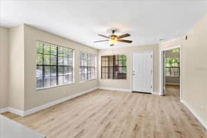 325 FORESTWAY CIRCLE, ALTAMONTE SPRINGS, FL 32701 Sold 08/11/25