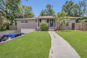 300 HICKORY COURT, APOPKA, FL 32712 Sold 08/13/25