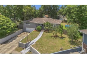 300 HICKORY COURT, APOPKA, FL 32712 Sold 08/13/25