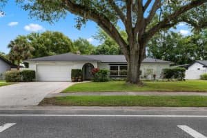146 Tollgate Trl, LONGWOOD