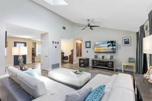 525 SOUTHPORT DRIVE, LONGWOOD, FL 32750 Sold 07/24/25