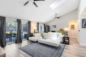 525 SOUTHPORT DRIVE, LONGWOOD, FL 32750 Sold 07/24/25