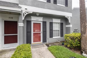 232 COUNTRYSIDE KEY BOULEVARD, OLDSMAR, FL 34677 Sold 07/16/25