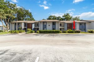 6 ESCONDIDO CIRCLE, ALTAMONTE SPRINGS, FL 32701 - MLS#MFRO6308682