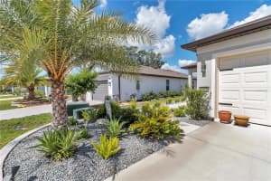8413 54TH LOOP, OCALA, FL 34481 - MLS#MFRO6308854