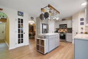 4927 FISKE CIRCLE, ORLANDO, FL 32826 Sold 06/17/25