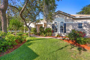 215 JUNIPER RIDGE COURT, SANFORD, FL 32771 Sold 07/03/25