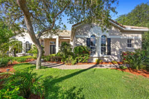 215 JUNIPER RIDGE COURT, SANFORD, FL 32771 Sold 07/03/25
