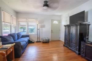 1615 CRESTWOOD DRIVE, ORLANDO, FL 32804 - MLS#MFRO6308974