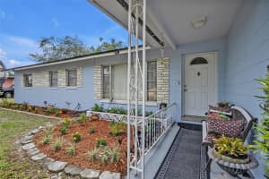 806 BEAR LAKE ROAD, APOPKA, FL 32703 - MLS#MFRO6308992