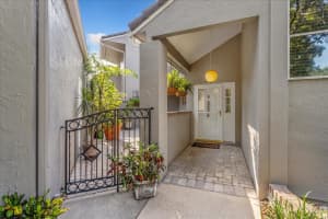 3987 LANCASHIRE LANE, LONGWOOD, FL 32779 Sold 09/03/25