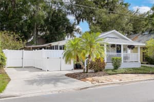674 DOUGLAS AVENUE, WINTER PARK, FL 32789 Sold 08/22/25