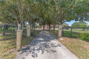 2500 DERBY DRIVE, KISSIMMEE, FL 34744 - MLS#MFRO6309119