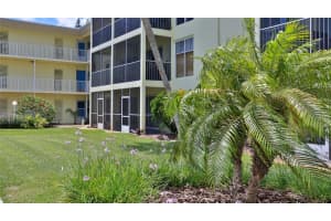 717 S Beach St #205c, DAYTONA BEACH