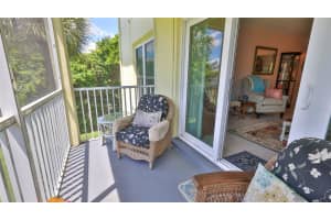 717 BEACH STREET, DAYTONA BEACH, FL 32114 - MLS#MFRO6309222