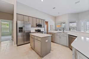 10030 CHATHAM OAKS COURT, ORLANDO, FL 32836 - MLS#MFRO6309341