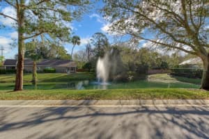 25 Reflections Village Dr, ORMOND BEACH