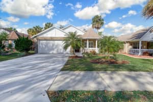 25 REFLECTIONS VILLAGE DRIVE, ORMOND BEACH, FL 32174 - MLS#MFRO6309347