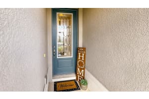 200 SUMMERSHORE DRIVE, AUBURNDALE, FL 33823 Sold 12/02/25