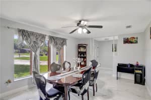 7 MADEIRA AVENUE, ORLANDO, FL 32825 - MLS#MFRO6309374