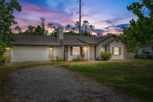 2040 TRIANGLE DRIVE, LONGWOOD, FL 32779 - MLS#MFRO6309418